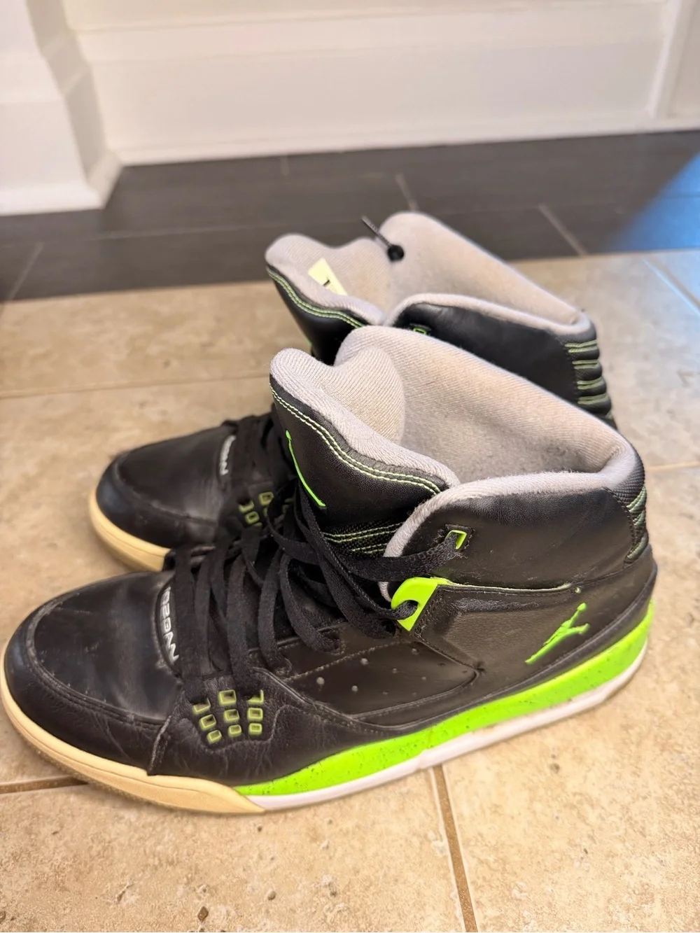 Nike Air Jordan SC- Black and Neon 2013